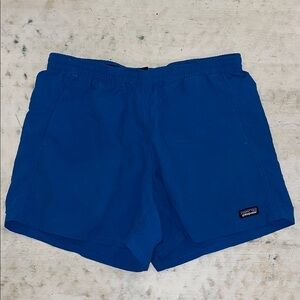 Patagonia Women's Baggies™ Shorts - 5" in royal blue | size Medium